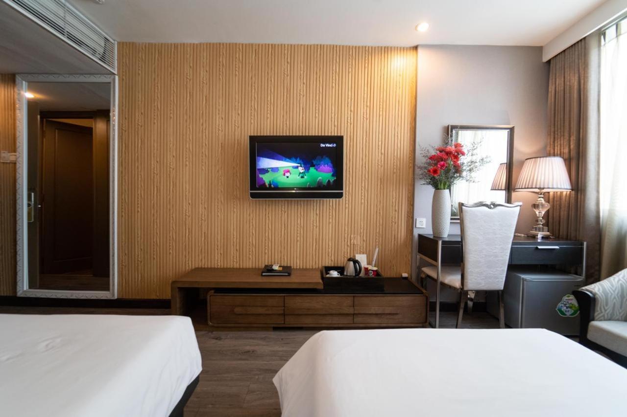 The White Hotel 8A Thai Van Lung Πόλη Χο Τσι Μινχ Εξωτερικό φωτογραφία